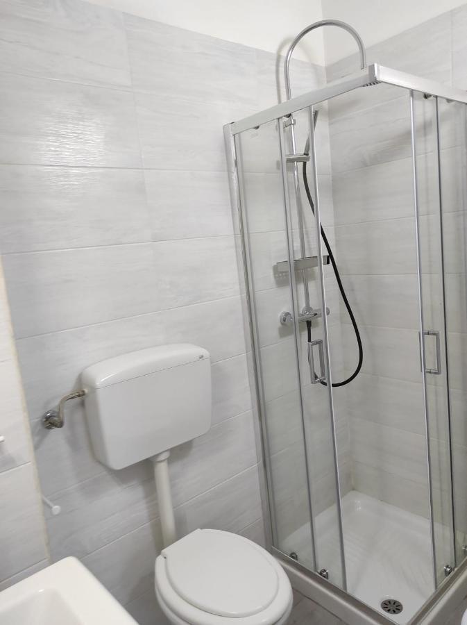 Camera Matrimoniale con Bagno Privato